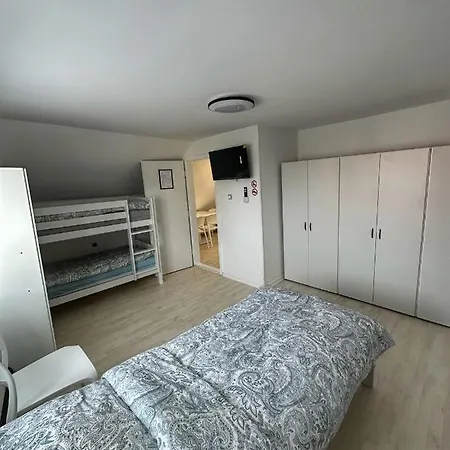 Tezno Vandrarhem Maribor